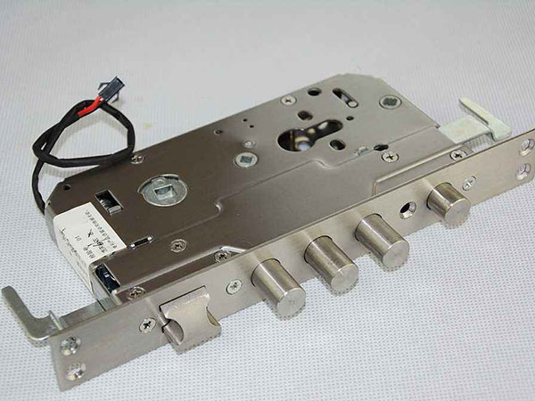 曲周24小时上门开锁公司